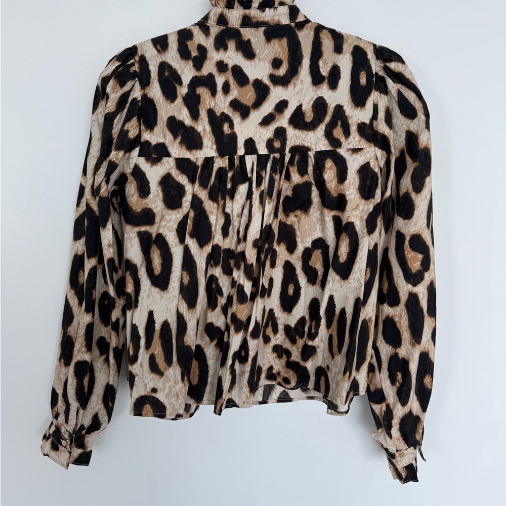 H&M Ruffle Trimmed Blouse - Picture 7 of 7